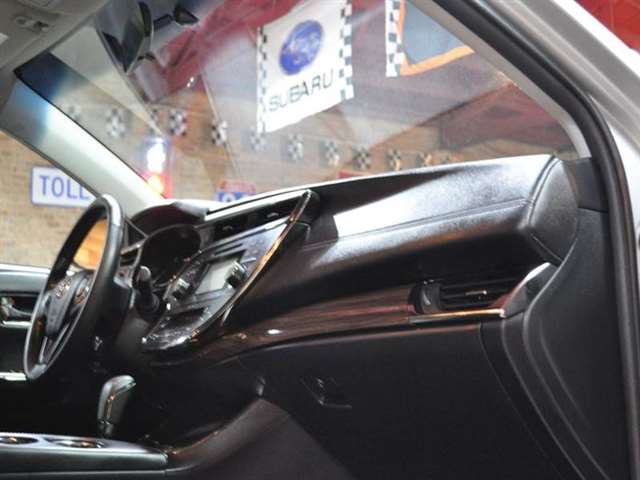 2013 Toyota Avalon XLE 4dr Sedan